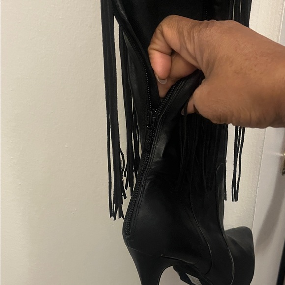 Michael Antonio Black Fringe Heeled Boots - Picture 4 of 10